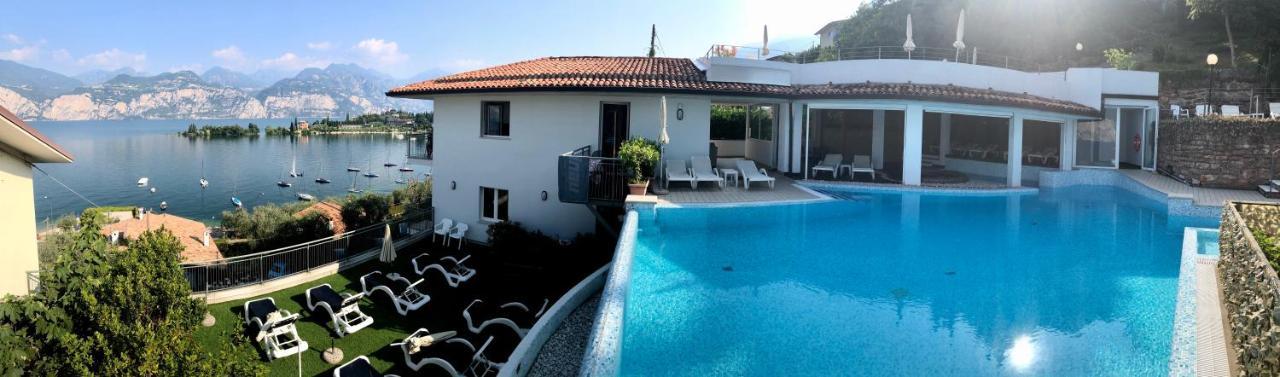 Hotel Garden Мальчезине Экстерьер фото