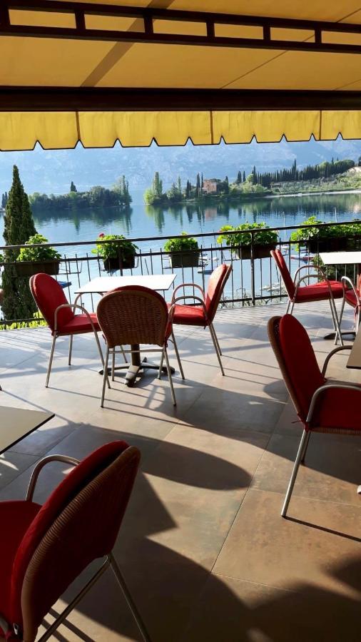 Hotel Garden Мальчезине Экстерьер фото