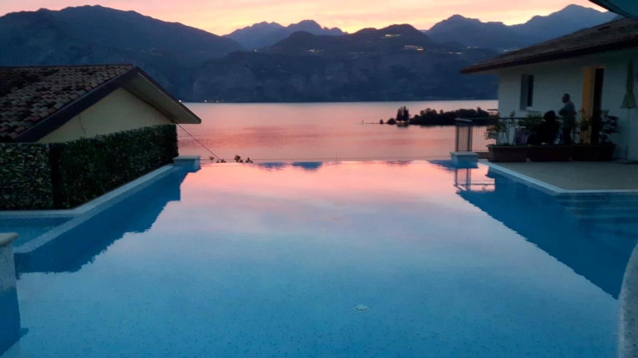 Hotel Garden Мальчезине Экстерьер фото